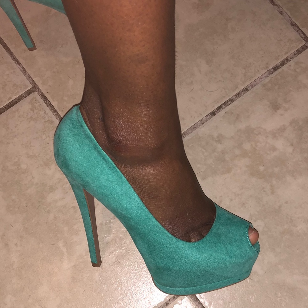 Teal/Turquoise open toe pumps